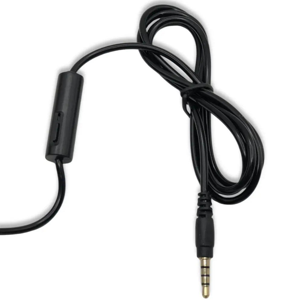 Black audio cable with 3.5mm connector on a white background