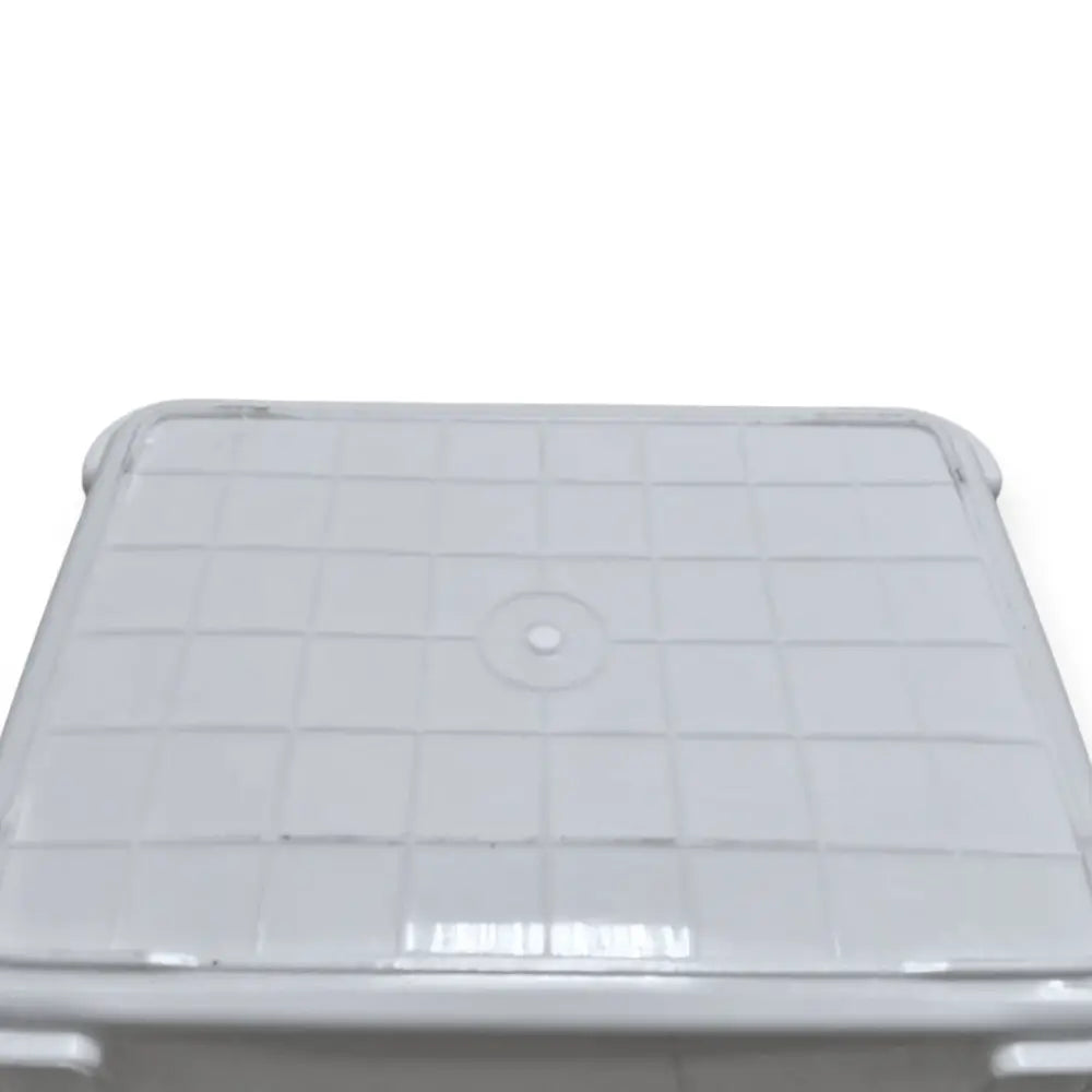 Clear plastic container