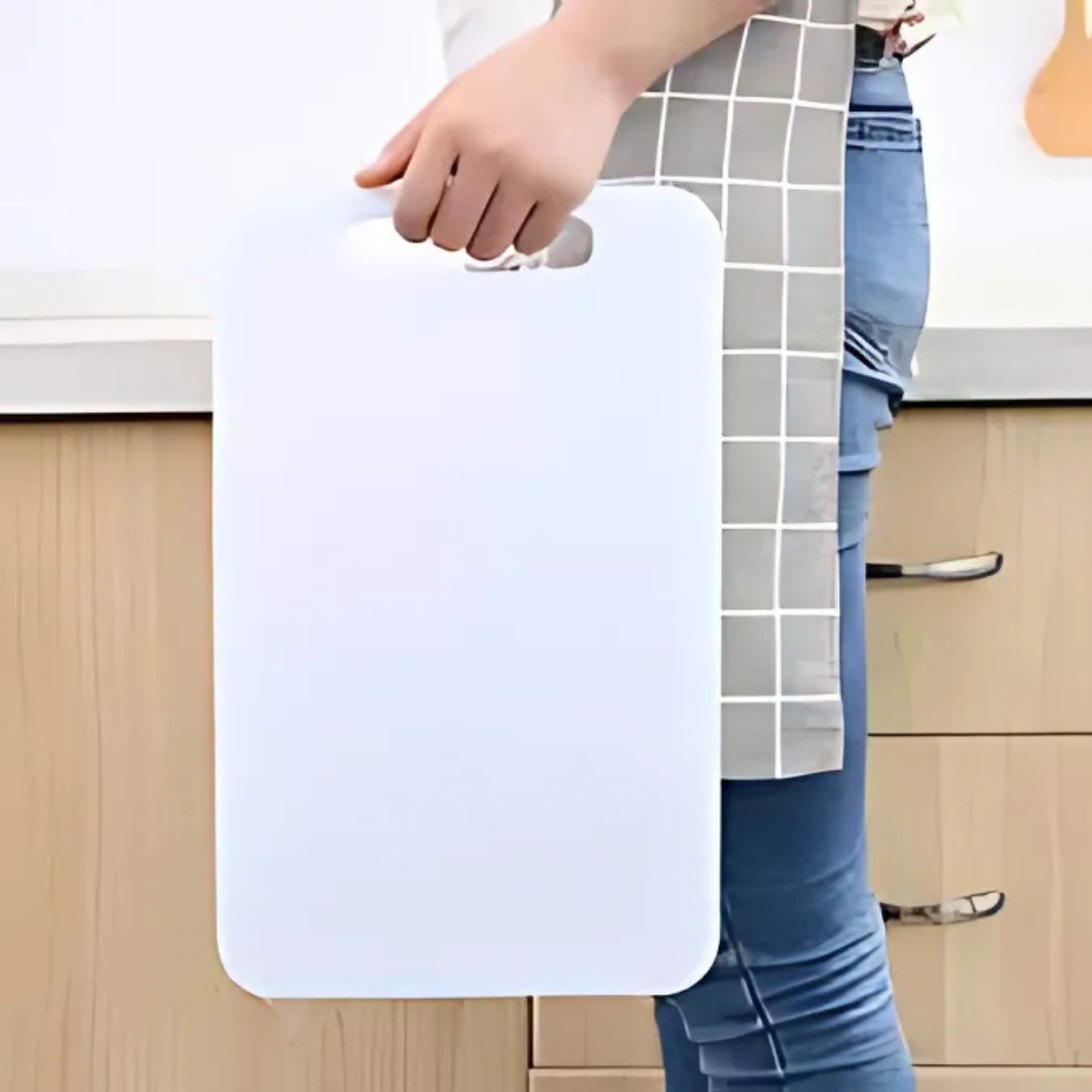 CUTTING BOARD